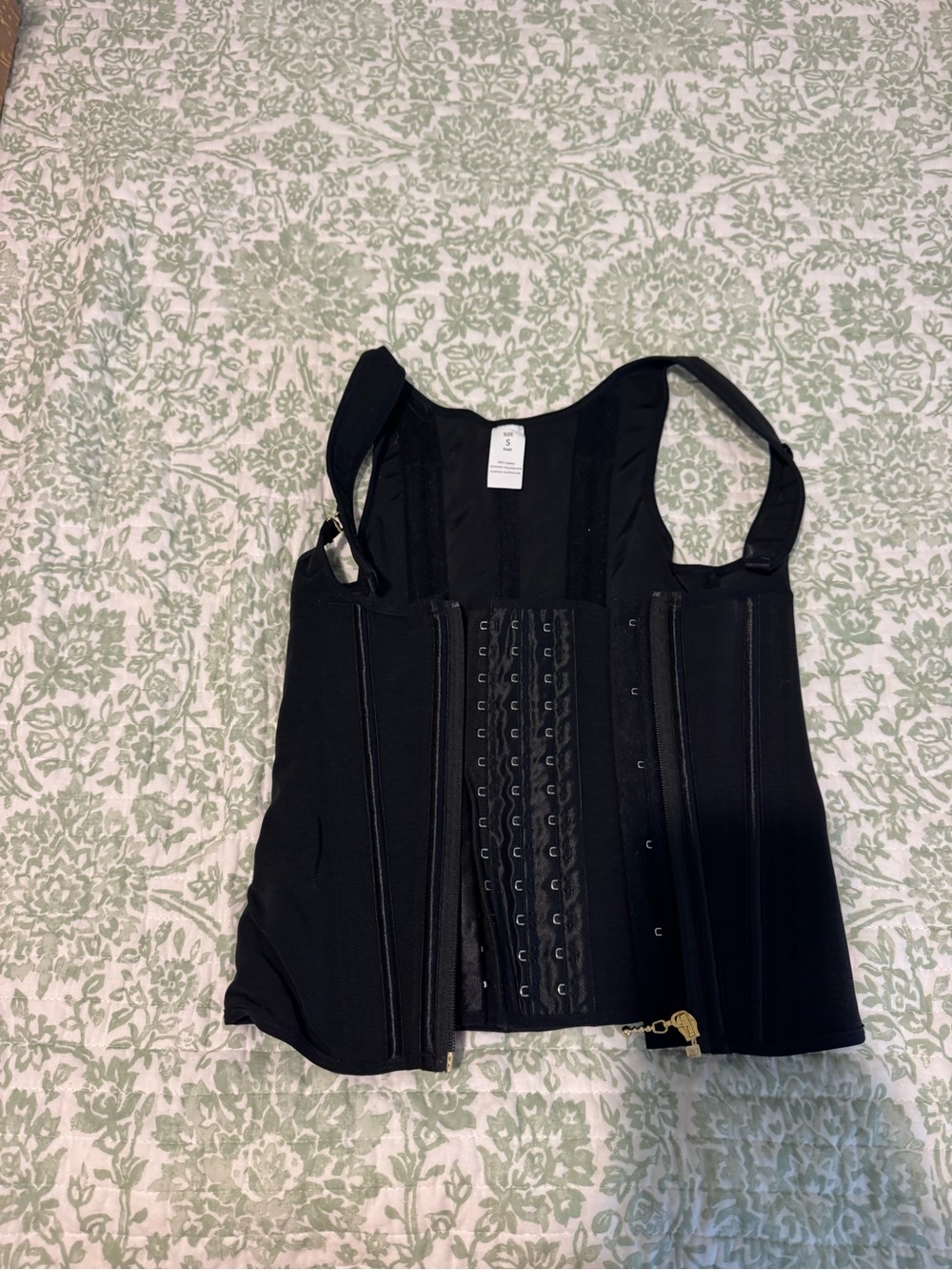 Black Waist-Sculpting Shapewear Tank with Front Hook Closure